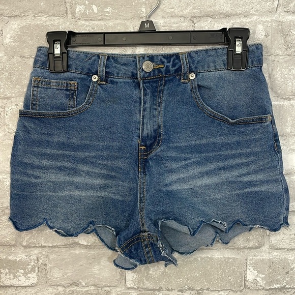 Love Tree Denim Shorts - Picture 1 of 4
